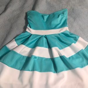 Mint and white strapless dress